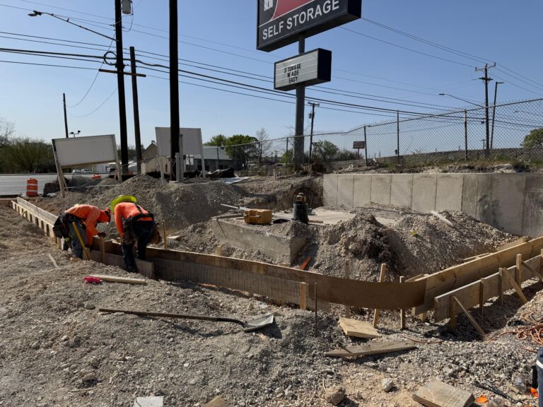 82df8472-8b06-485f-a337-d8253526084c